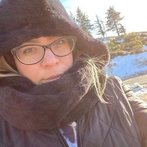 Meet your Posher, Karina